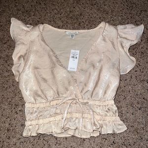 American Eagle cropped shirt